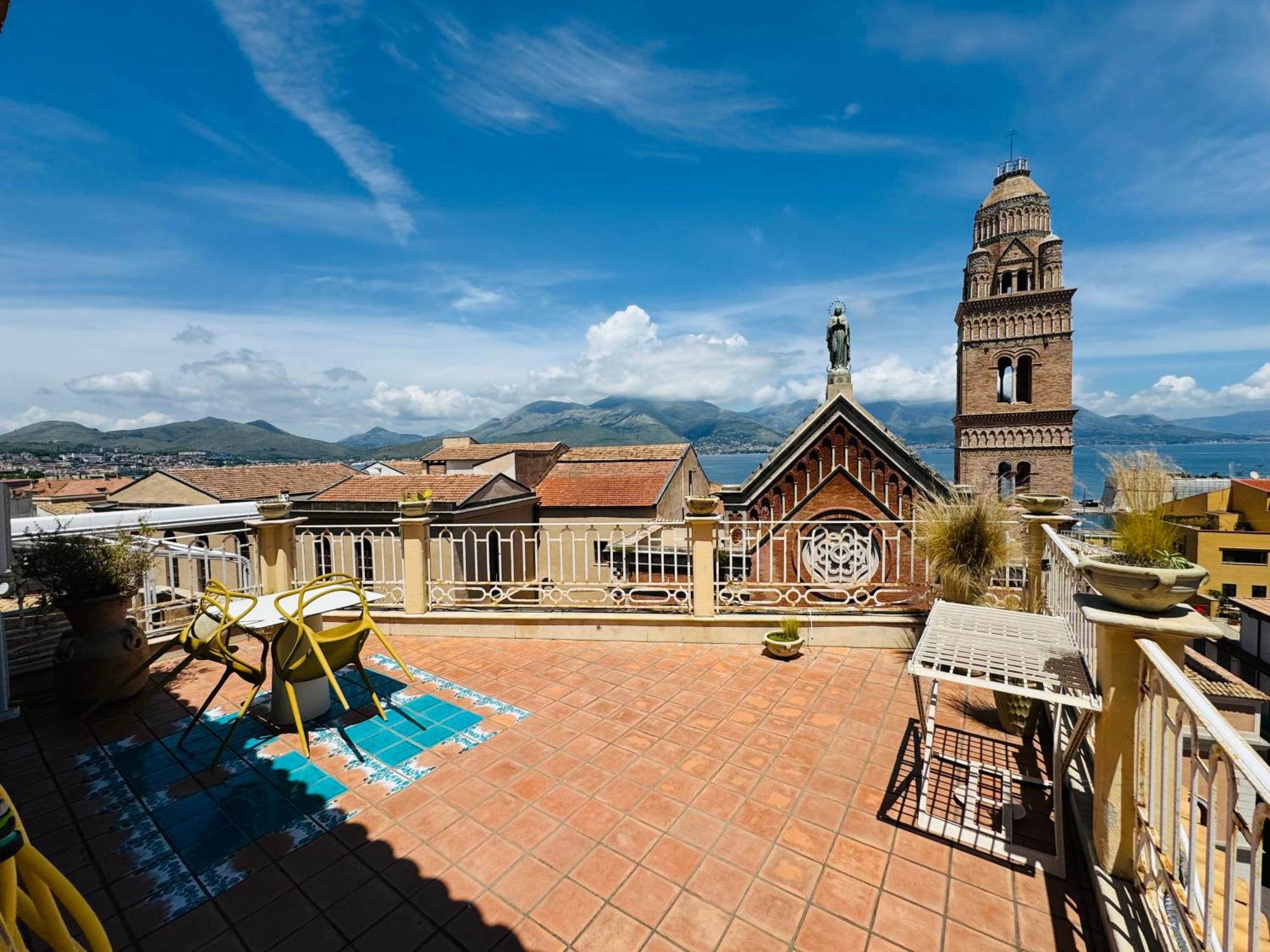 Bed and Breakfast La Gaetana Екстер'єр фото